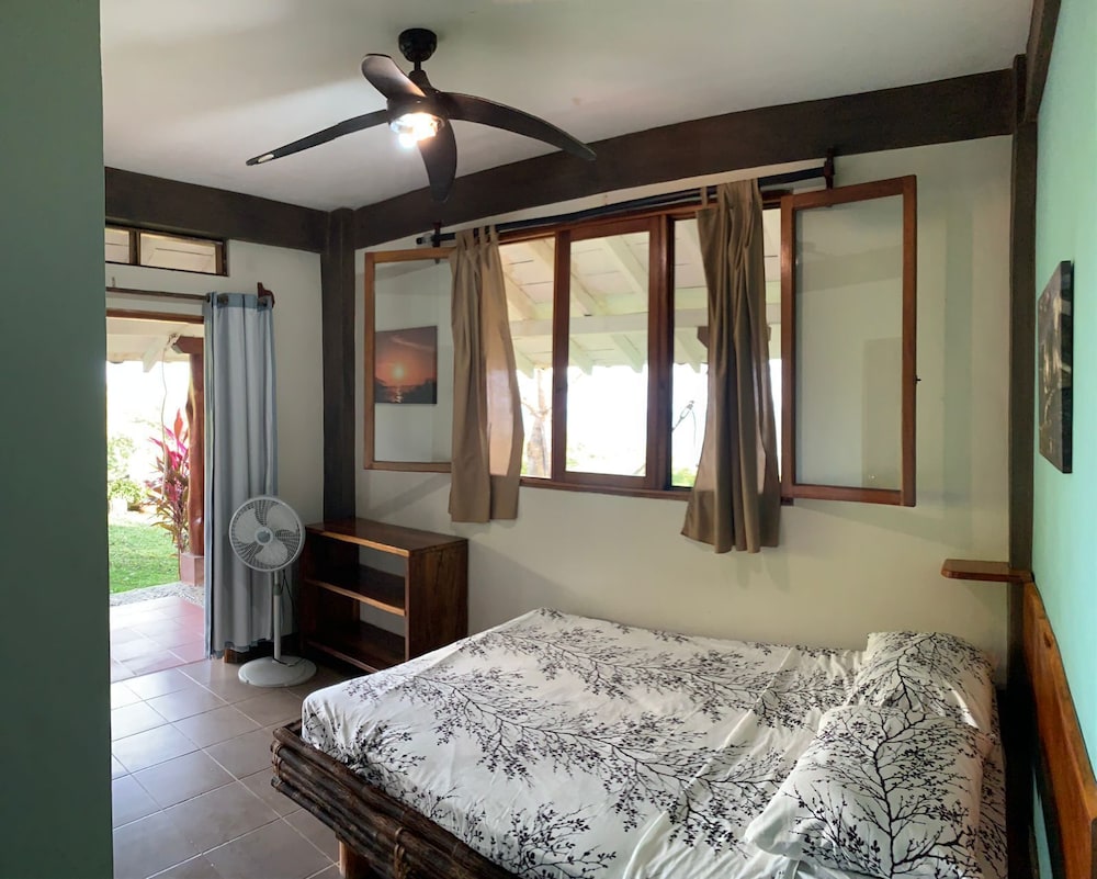 Standard Room photo 1