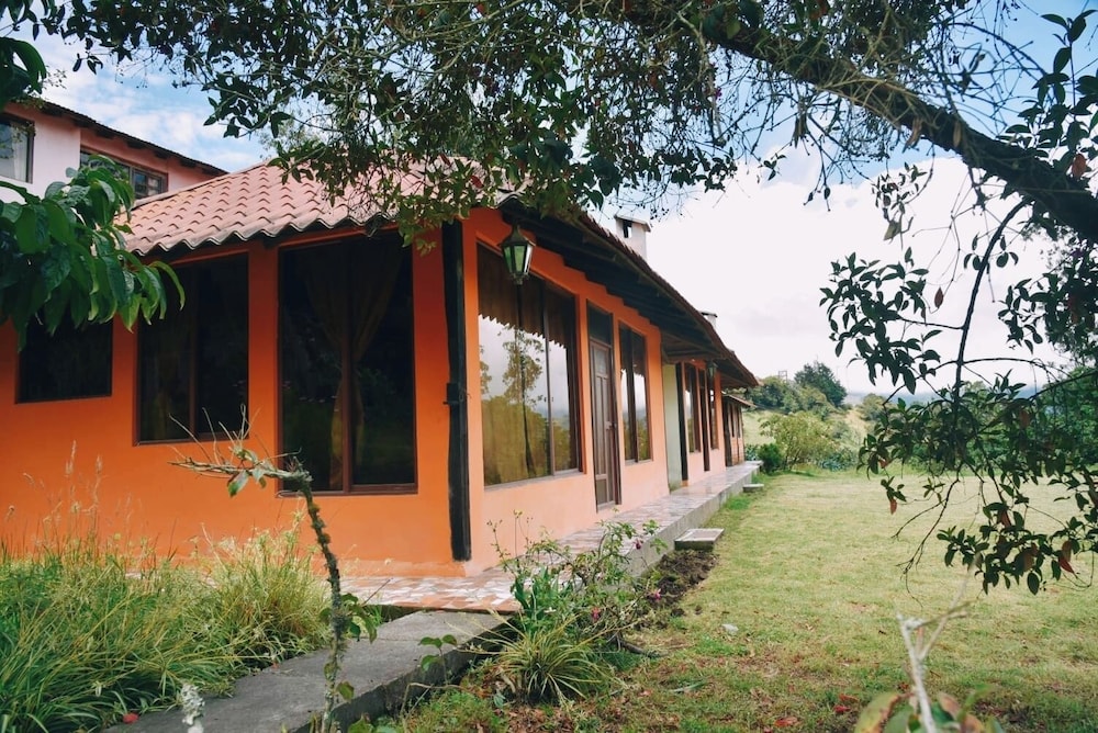 Comfort Cabin