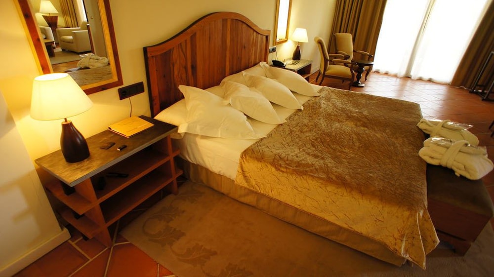 Double Room Single Use, Terrace, City View photo 3