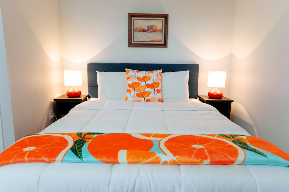 Standard Studio, 1 Queen Bed, Non Smoking, Kitchen