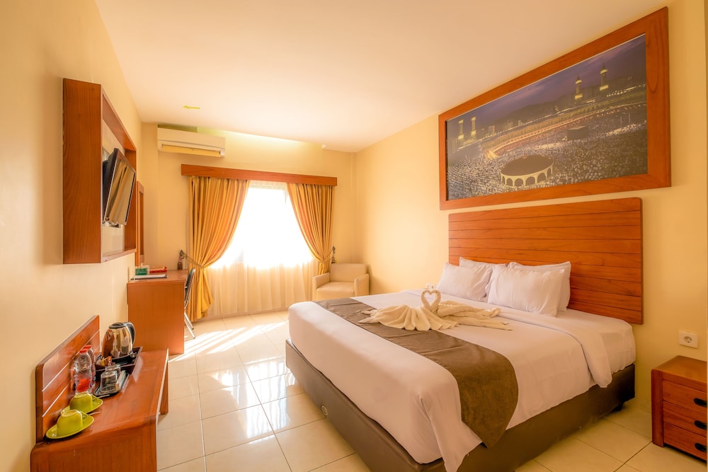 Deluxe Room - Photo 1