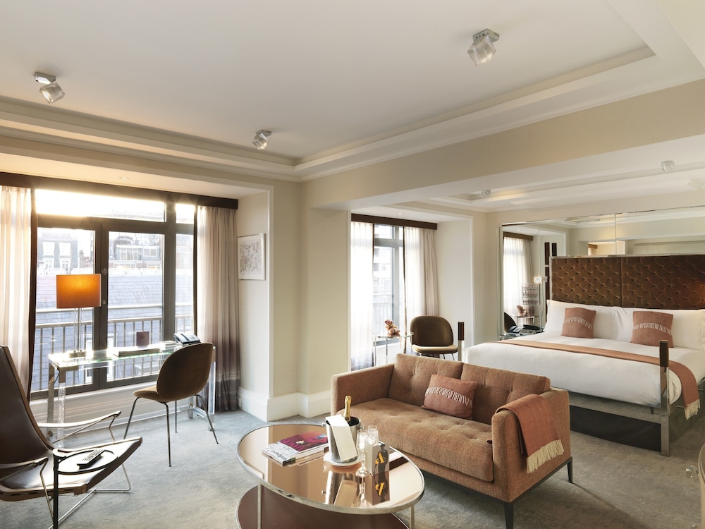 Suite photo 1