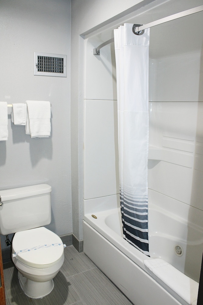 Standard Double Room - Photo 3