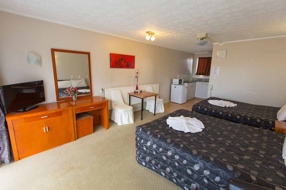 Studio With Spa Bath (2Q) photo 1