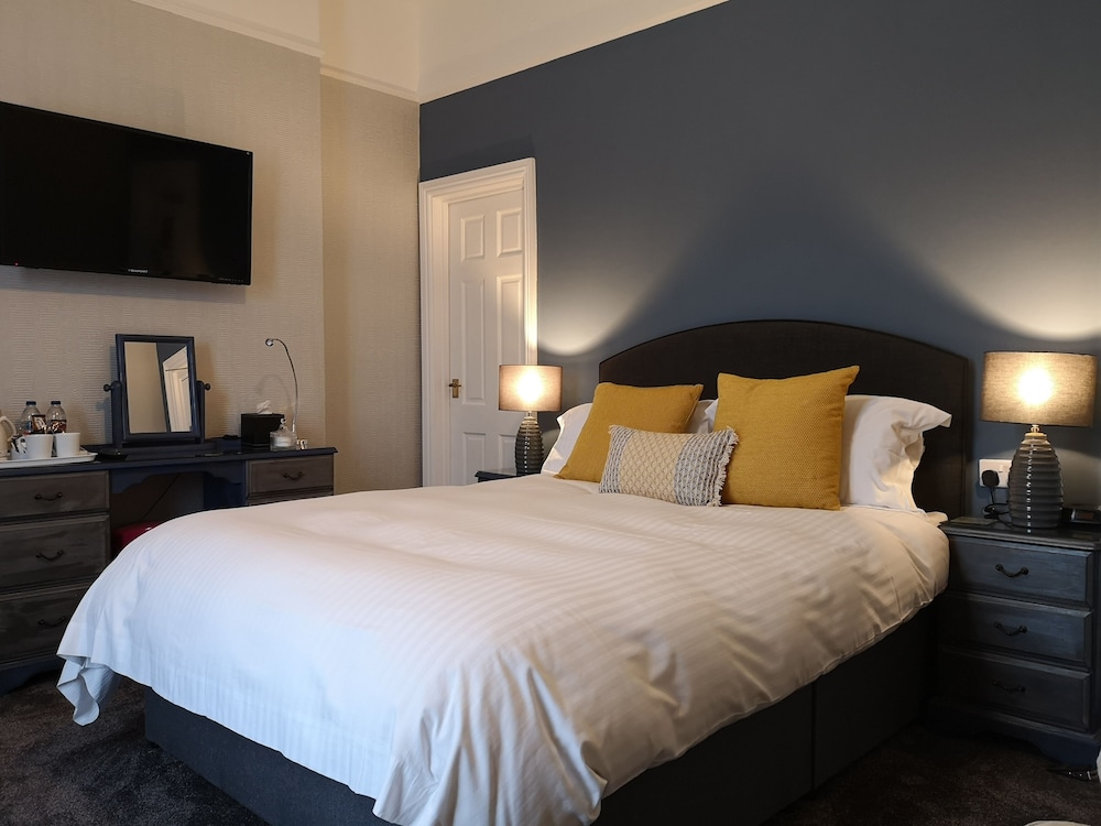 Superior Double Room, 1 King Bed (Large) photo 1