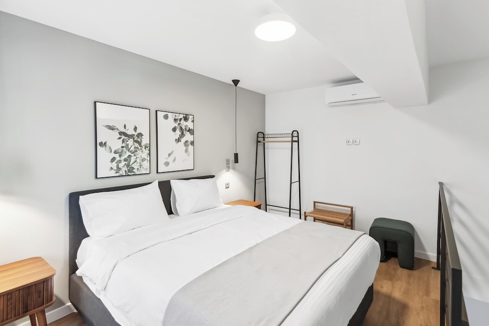 One-Bedroom Suite