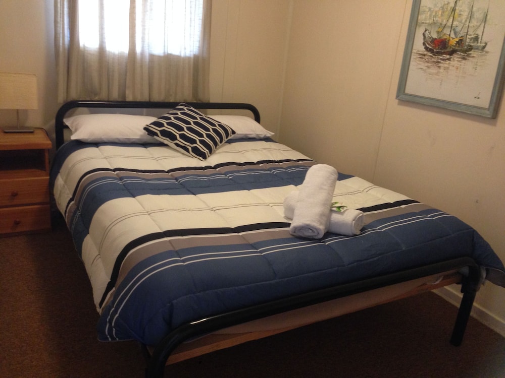 Family Cabin, 3 Bedrooms photo 2