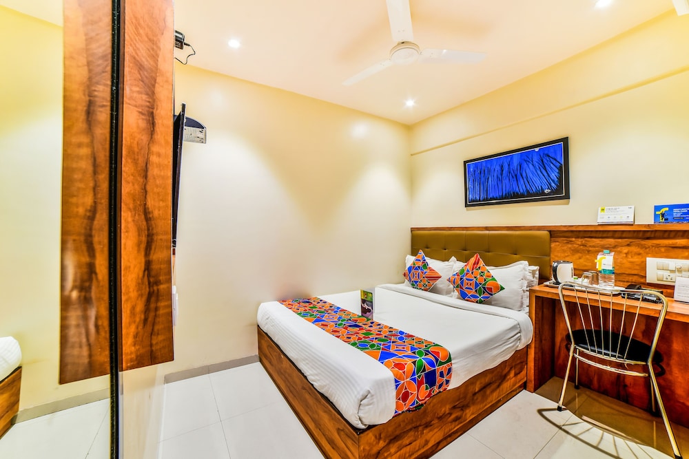 Deluxe Room - Photo 1