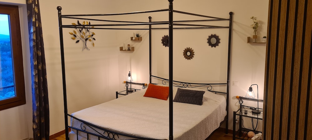 Classic Double Room, Hill View