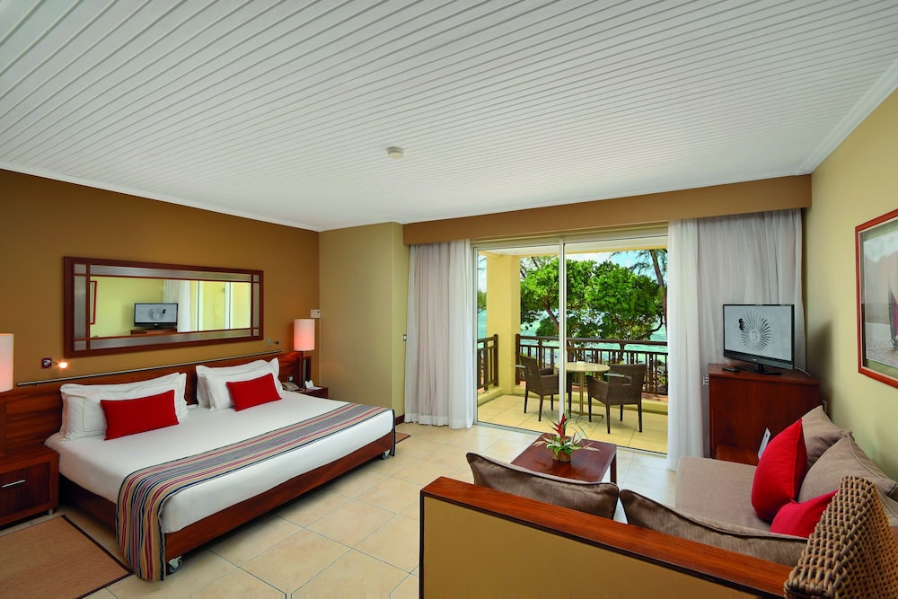 Shandrani Room 2 Adults + 1 Child