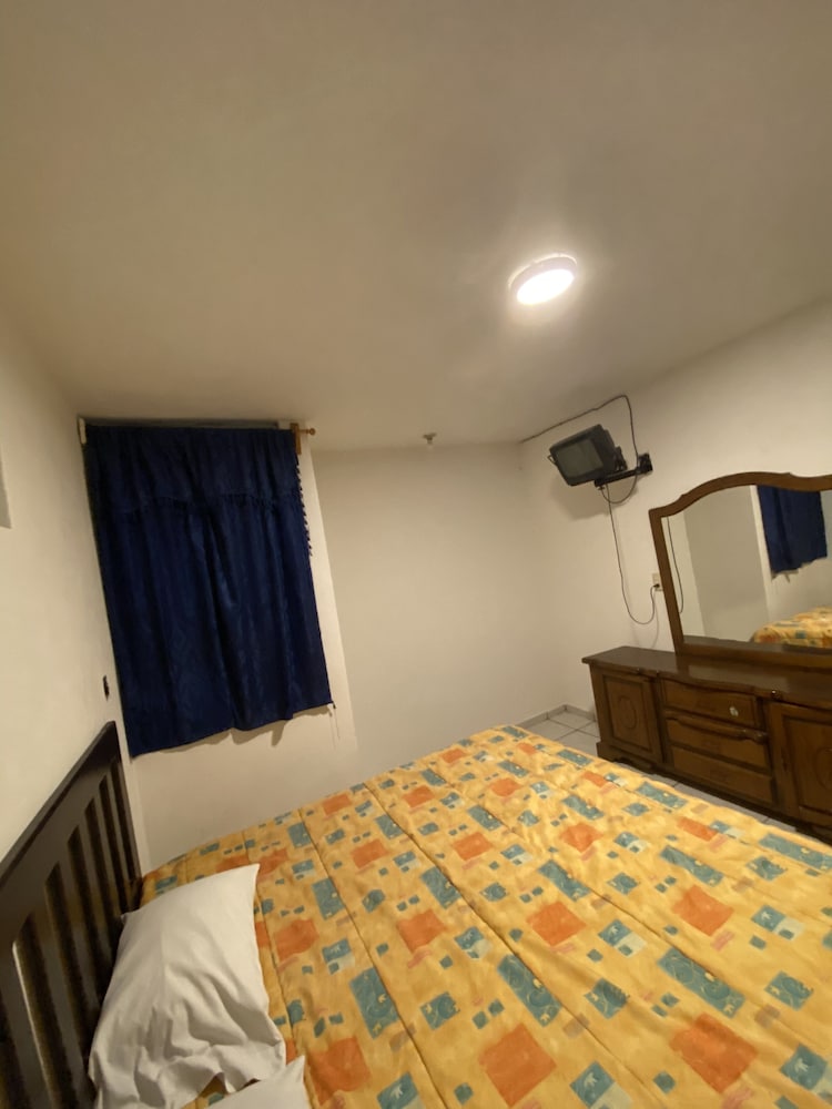 Executive Room, 1 King Bed photo 3