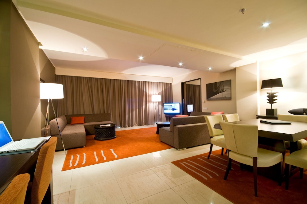 Suite, Balcony, Sea View - Photo 3