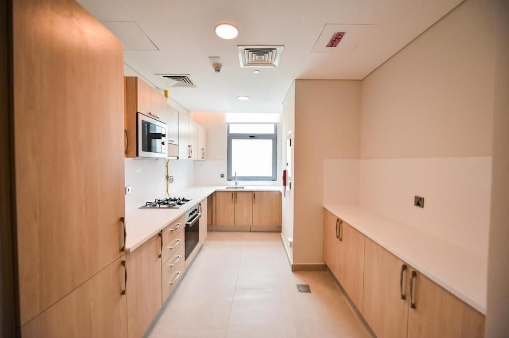 Two-Bedroom Apartment City View - Photo 12