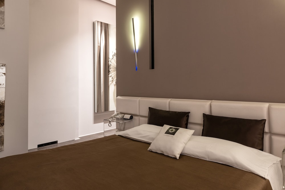 Superior Double Room - Photo 1