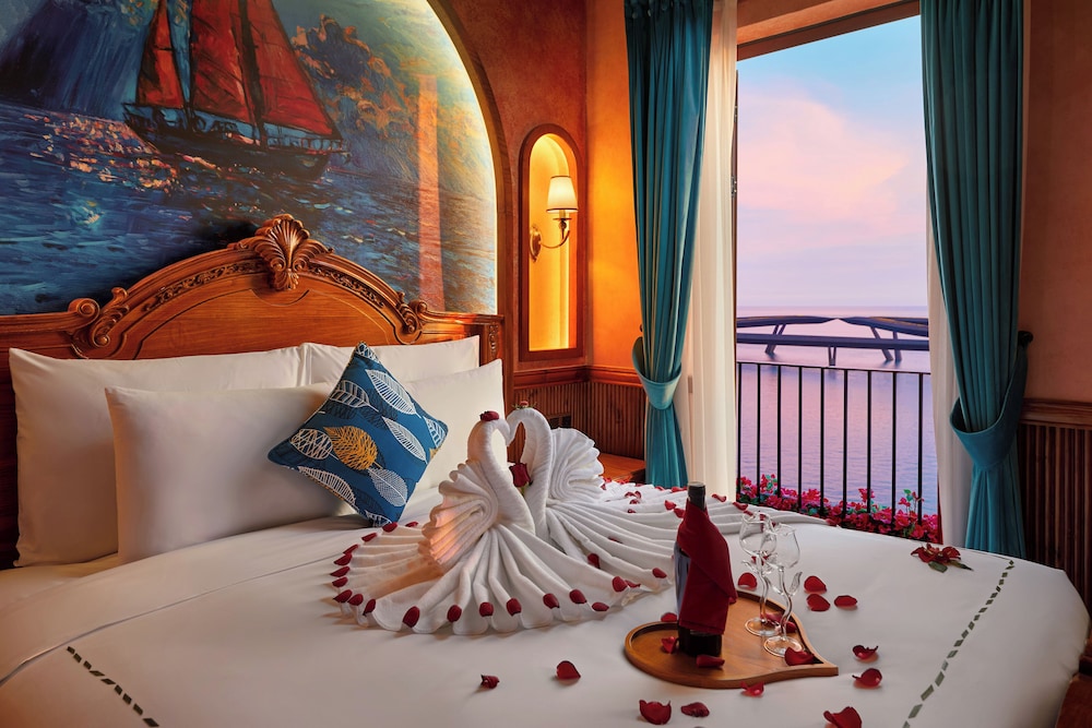 Amoris Infinitus, Ocean View, 1 King Bed with Balcony - Photo 8