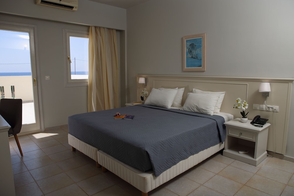 Bungalow, Sea Facing