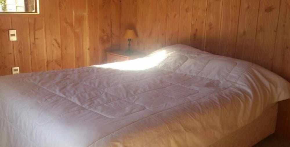 Family Cabin, 4 Bedrooms, Private Bathroom (10 people) photo 2