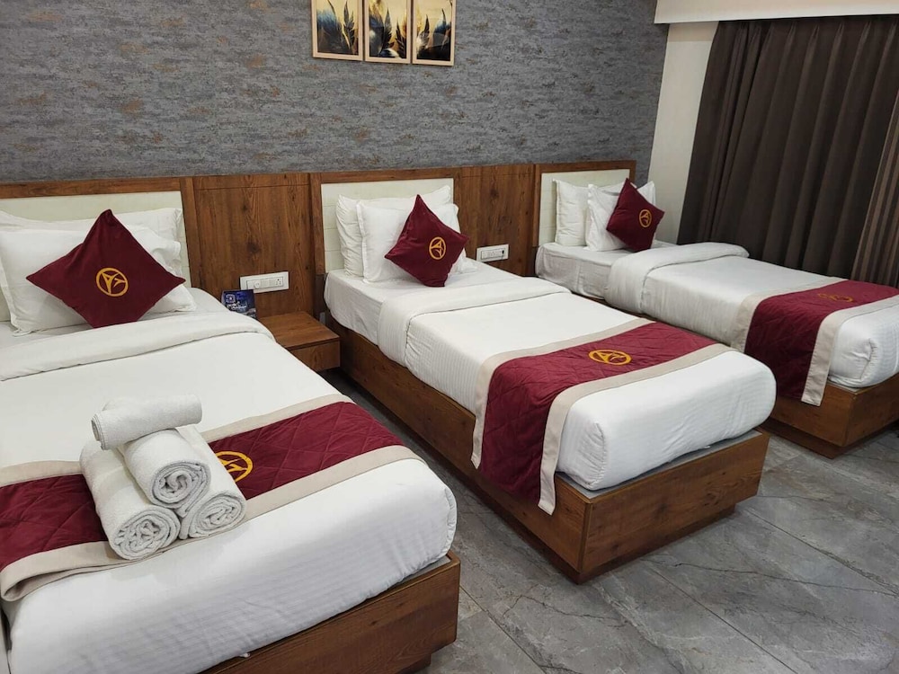 Deluxe Triple Room photo 2