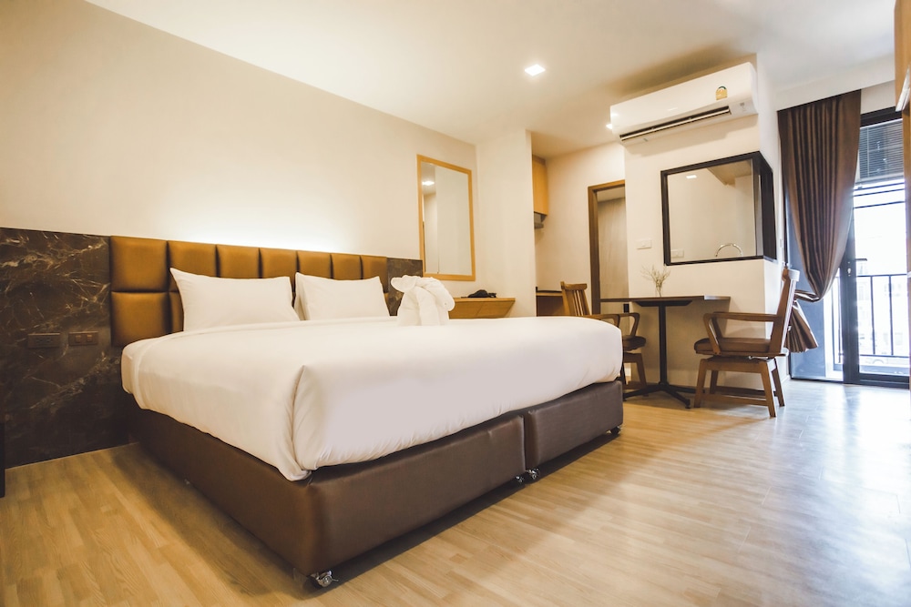 Luxury Premier Room - Photo 3