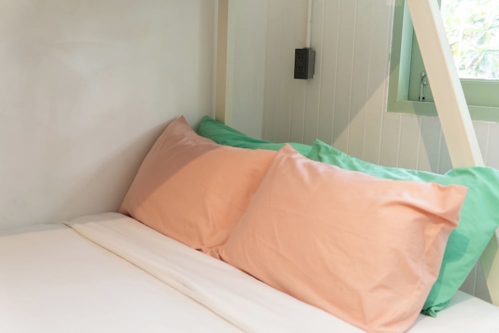 Standard Triple Room, City View photo 3