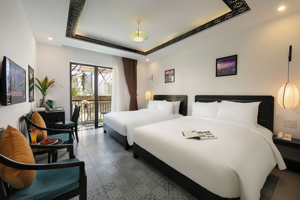 Family Quadruple Room, Multiple Beds, Garden View