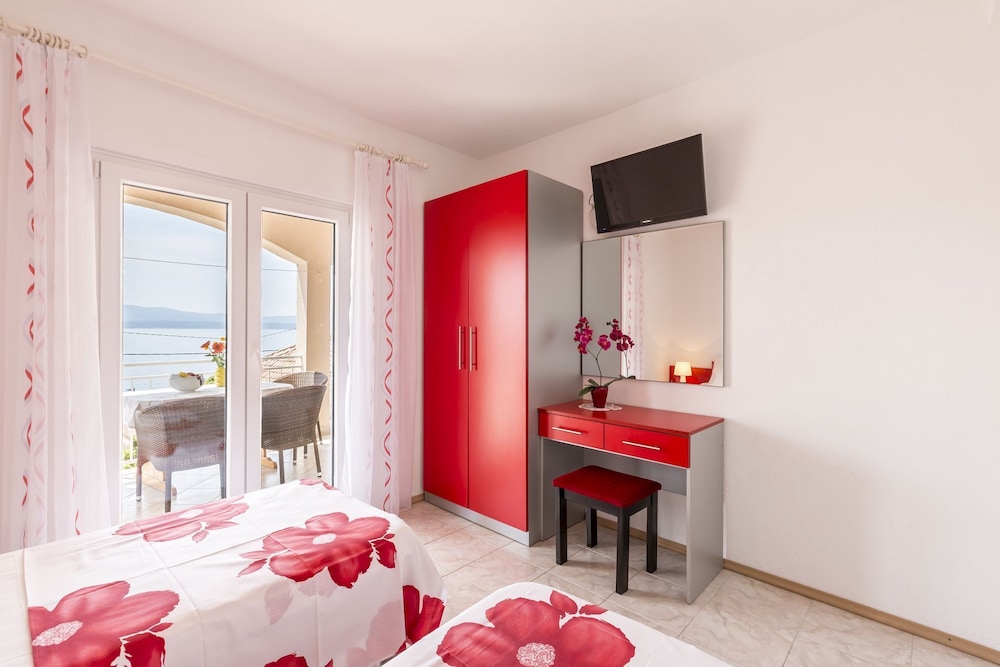 Apartment (Matea - 20m from the sea - A1(4))