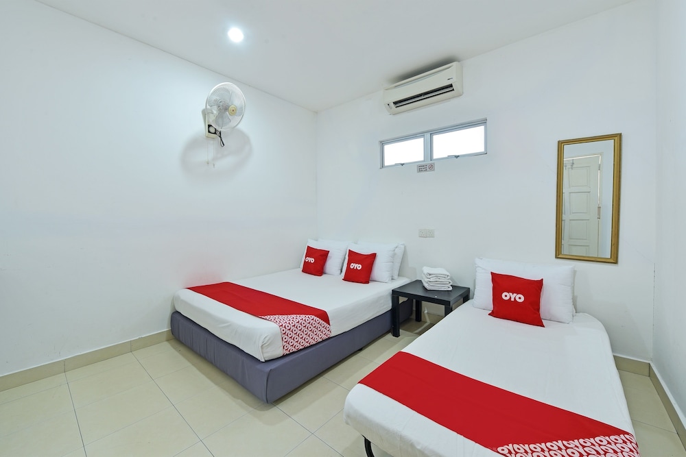 Deluxe Triple Room - Photo 3