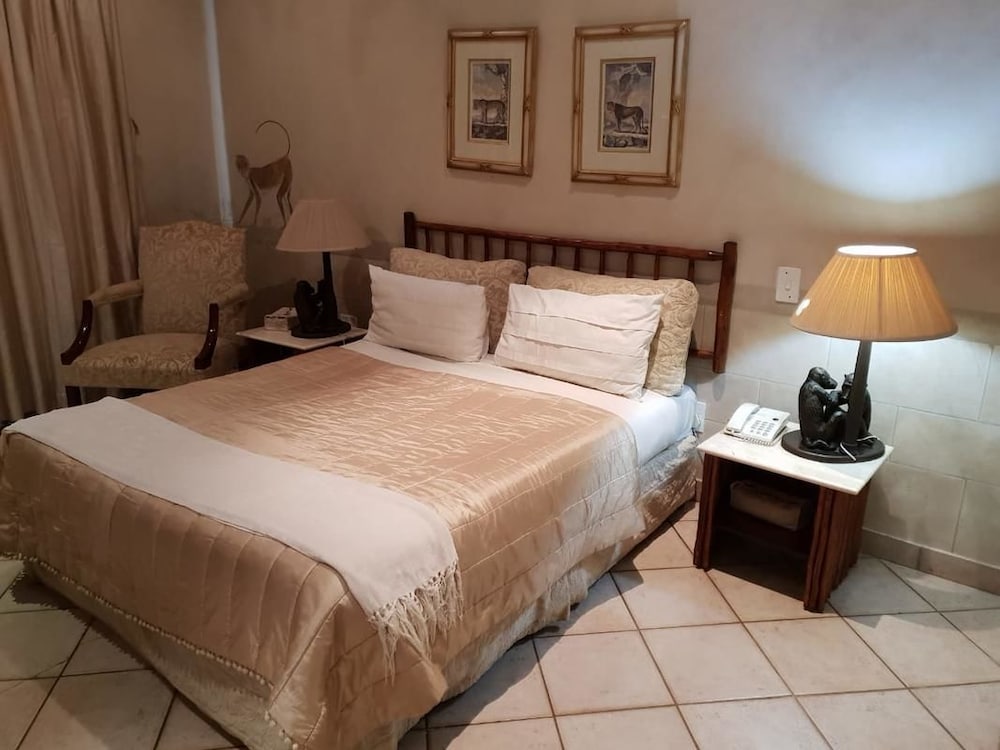 Self-catering Two Bedroom Unit photo 1