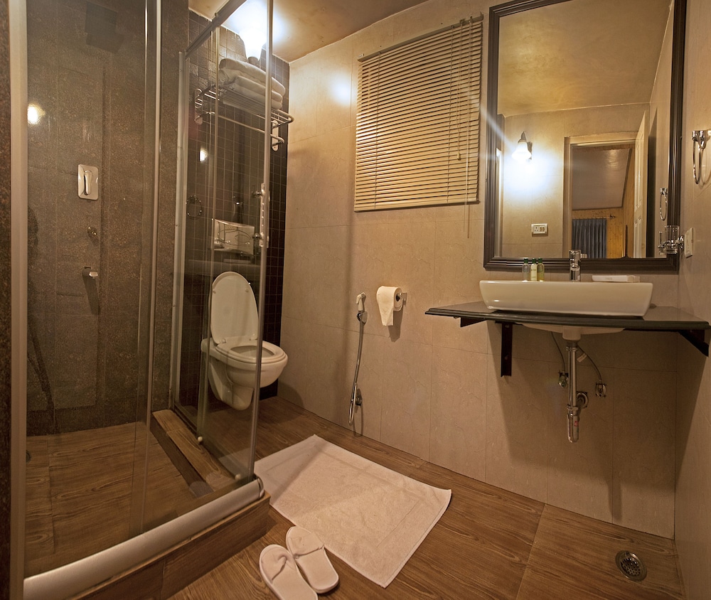 Executive Room, 1 Bedroom, Garden View