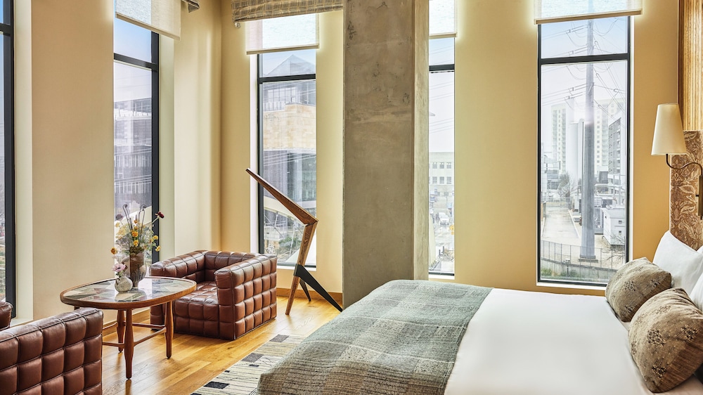 Proper Suite - Photo 7