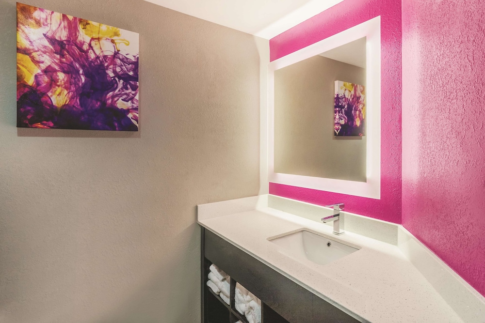 Suite, 1 Bedroom, Non Smoking (2 Rooms) photo 2