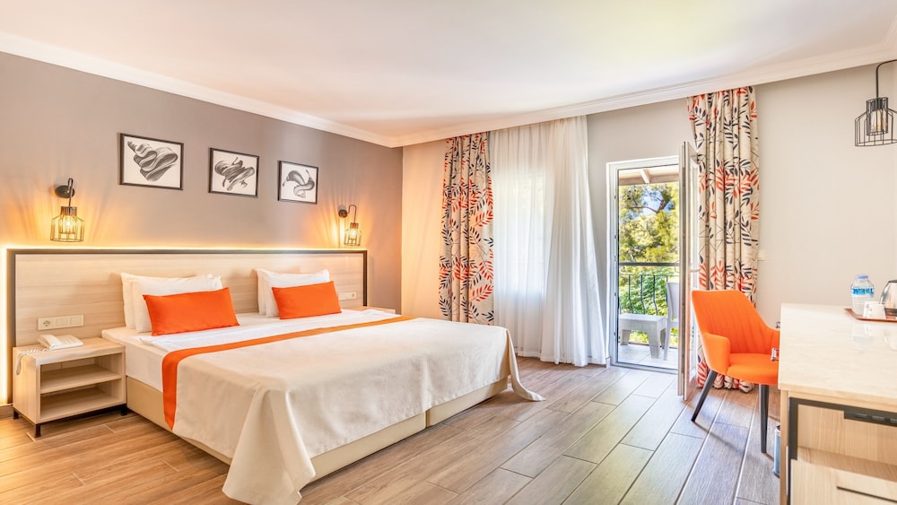 Standard Triple Room photo 3