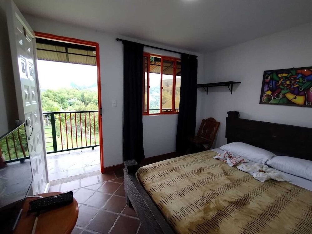 Standard Double Room, Mountain View photo 1