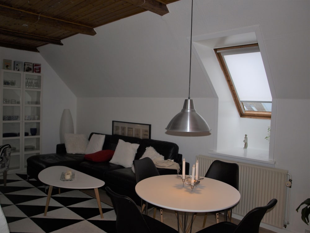 Apartment 3 photo 3