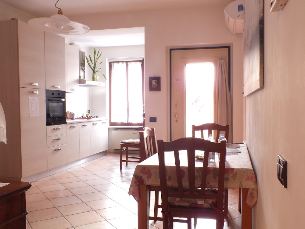 Apartment, Ground Floor photo 2
