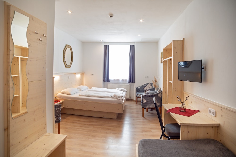 Double Room photo 2