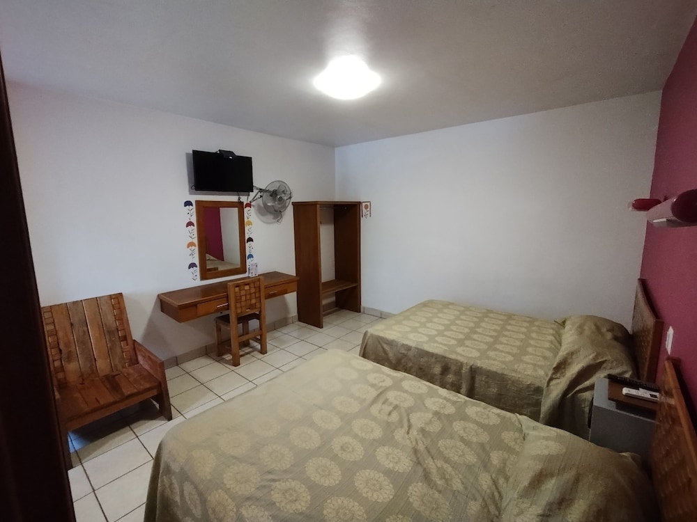 Standard Double Room, 2 Double Beds photo 2