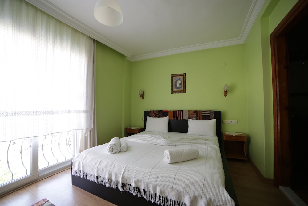 Deluxe Double Room - Photo 3