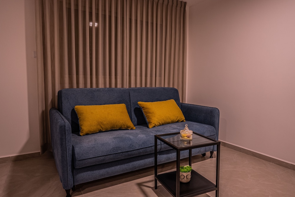 Deluxe Suite photo 3