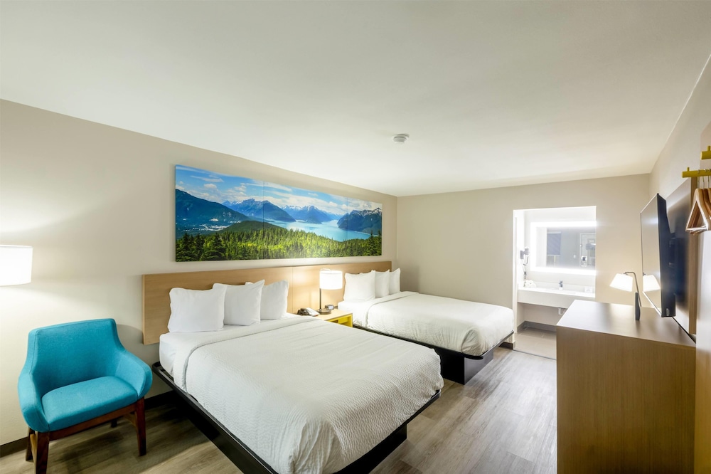 2 Double Beds, Non-Smoking - Photo 6
