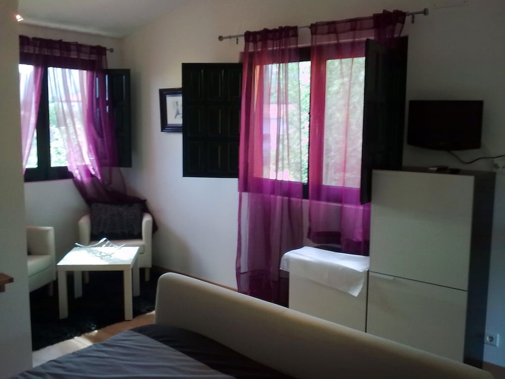 Standard Double Room photo 2