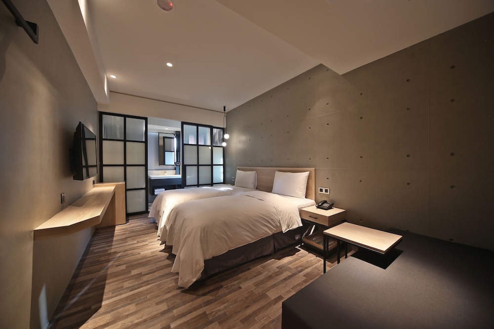 Deluxe Twin Room - Photo 5
