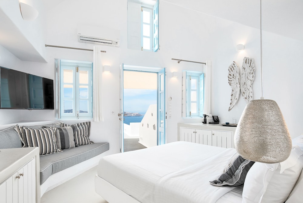 Superior Suite, Private Pool (Superior Pool Suite) - Photo 7