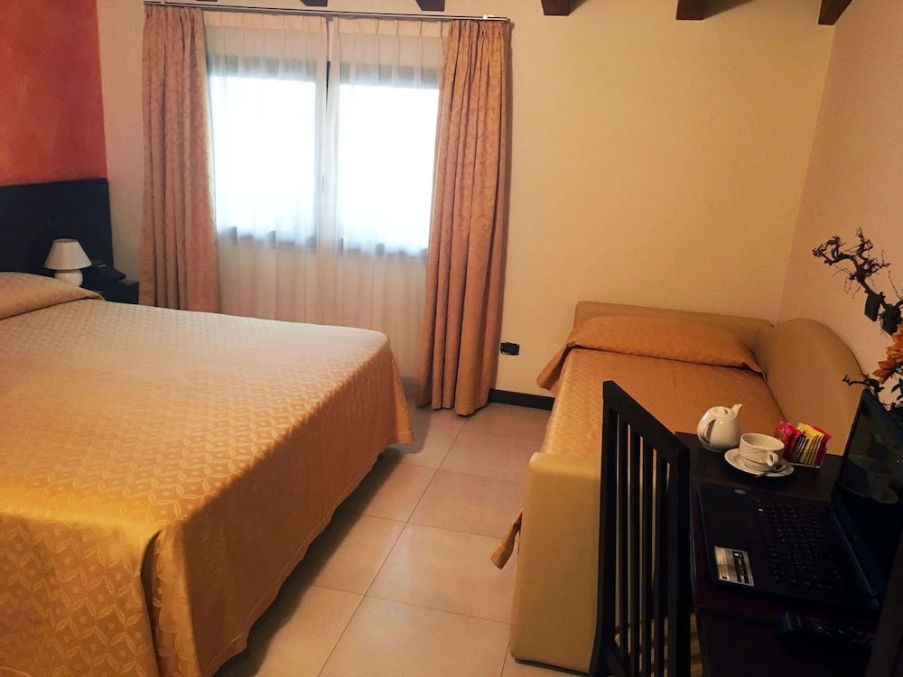 Triple Room photo 1