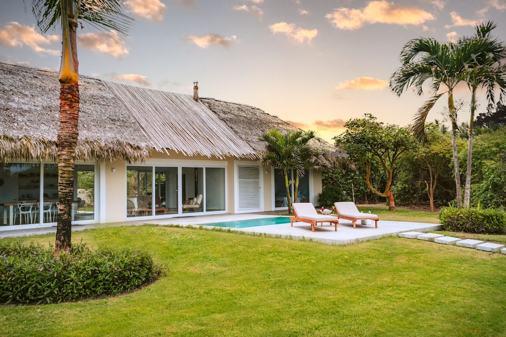 Family Villa, 3 Bedrooms, Ocean View photo 2