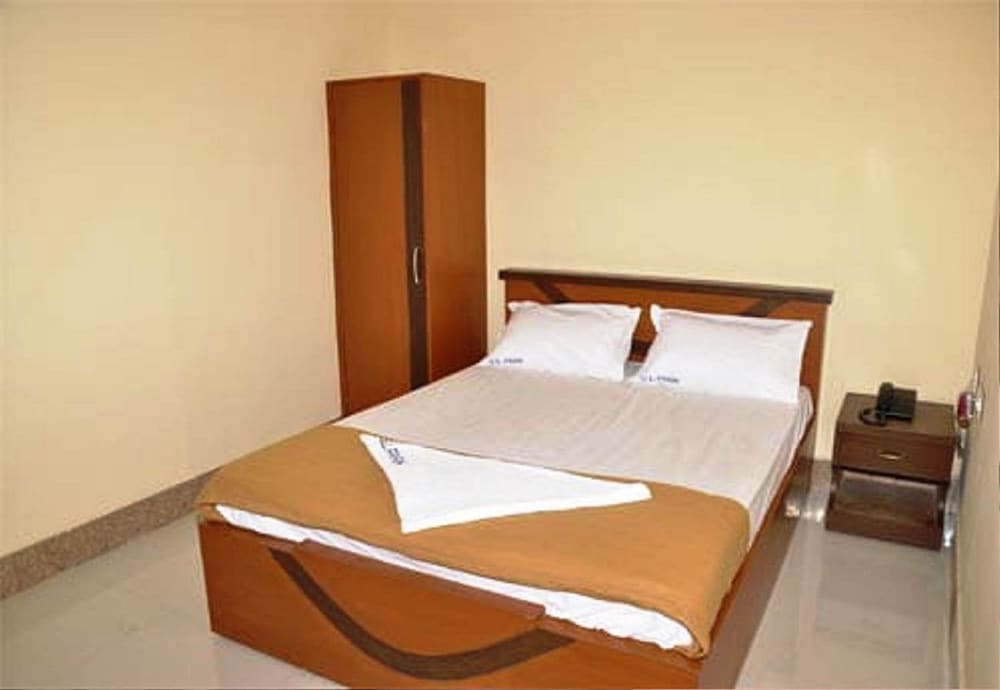 Standard Double Room photo 2