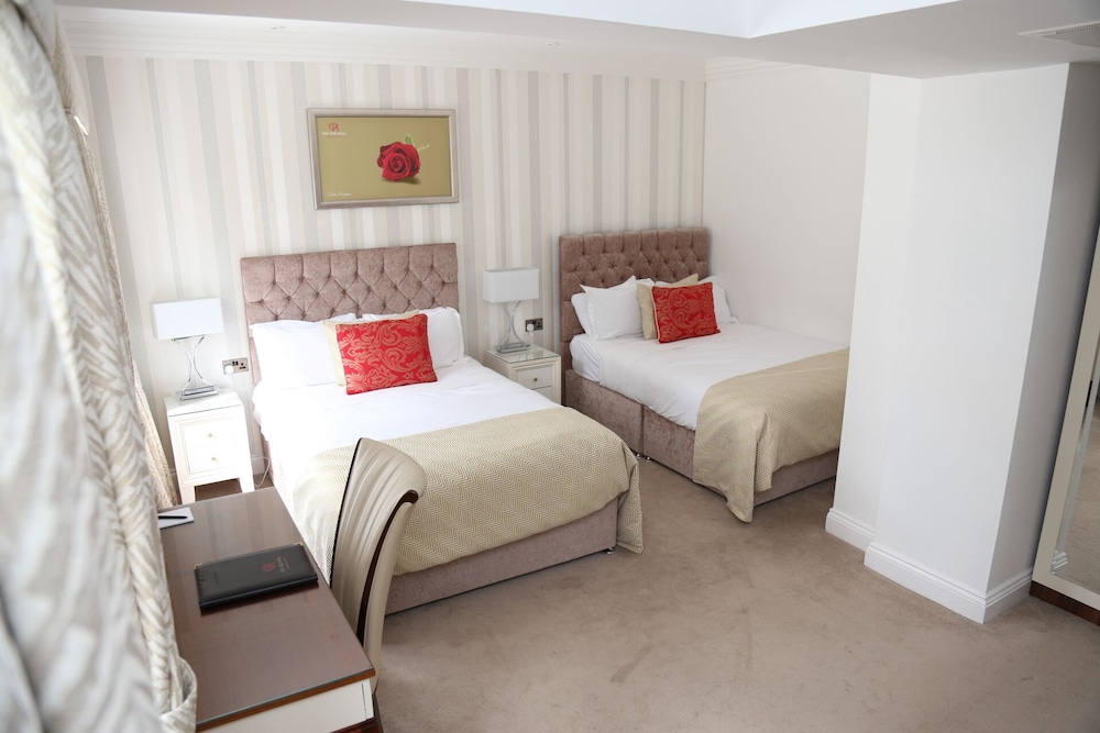 Family Room, 2 Double Beds photo 1