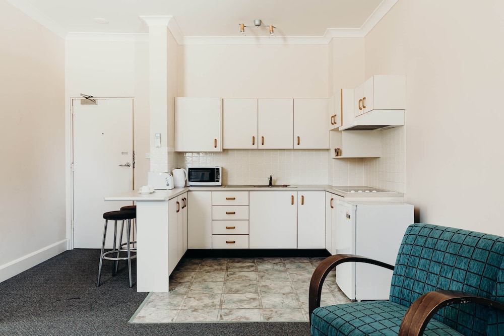 Twin Room, Ensuite photo 2