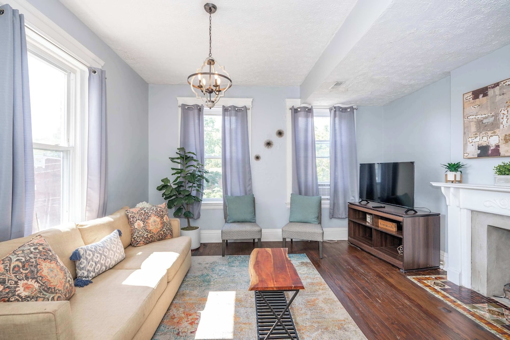 Apartment, 2 Queen Beds, Patio, Garden View (Queen City Suites 2)