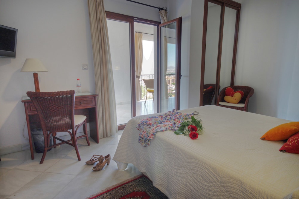 Double Room, Terrace photo 2